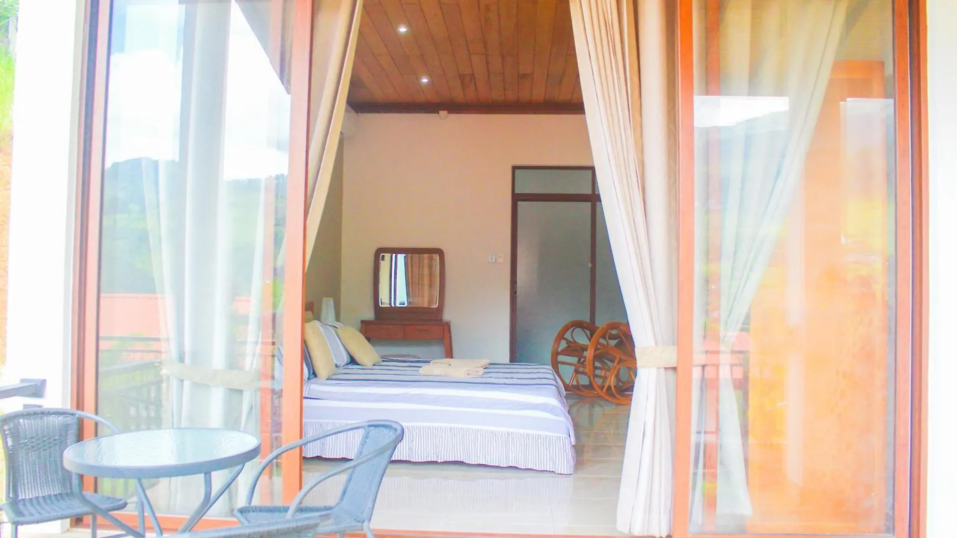 Camellia Rise Bed & Breakfast Kandy